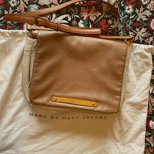 MARC BY MARC SHOULDER BAG